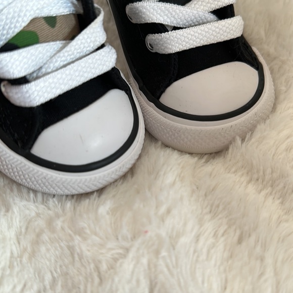 Converse Sneakers Infant size 4 CTAS Street Mid Camo black never worn - Picture 7 of 7